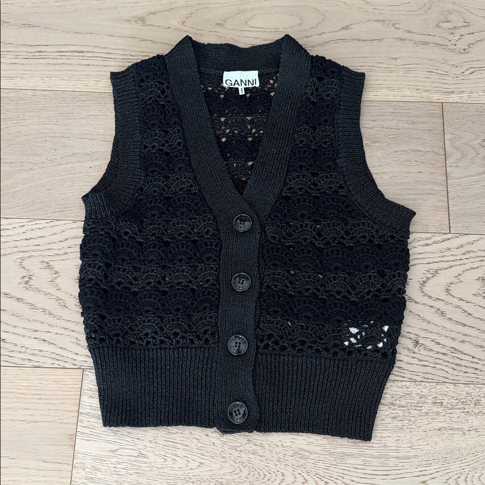 Gianni black vest, size small